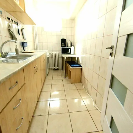 Апартаменты Studio Fully Furnished Dristor Metro, Main Street. *