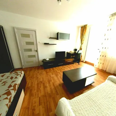 Apartment Studio Fully Furnished Dristor Metro, Main Street. Bucharest