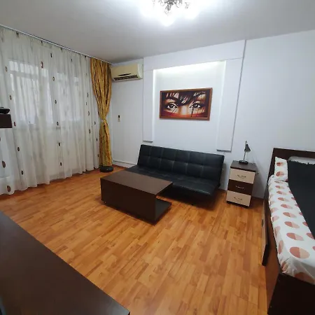 Studio Fully Furnished Dristor Metro, Main Street. *
